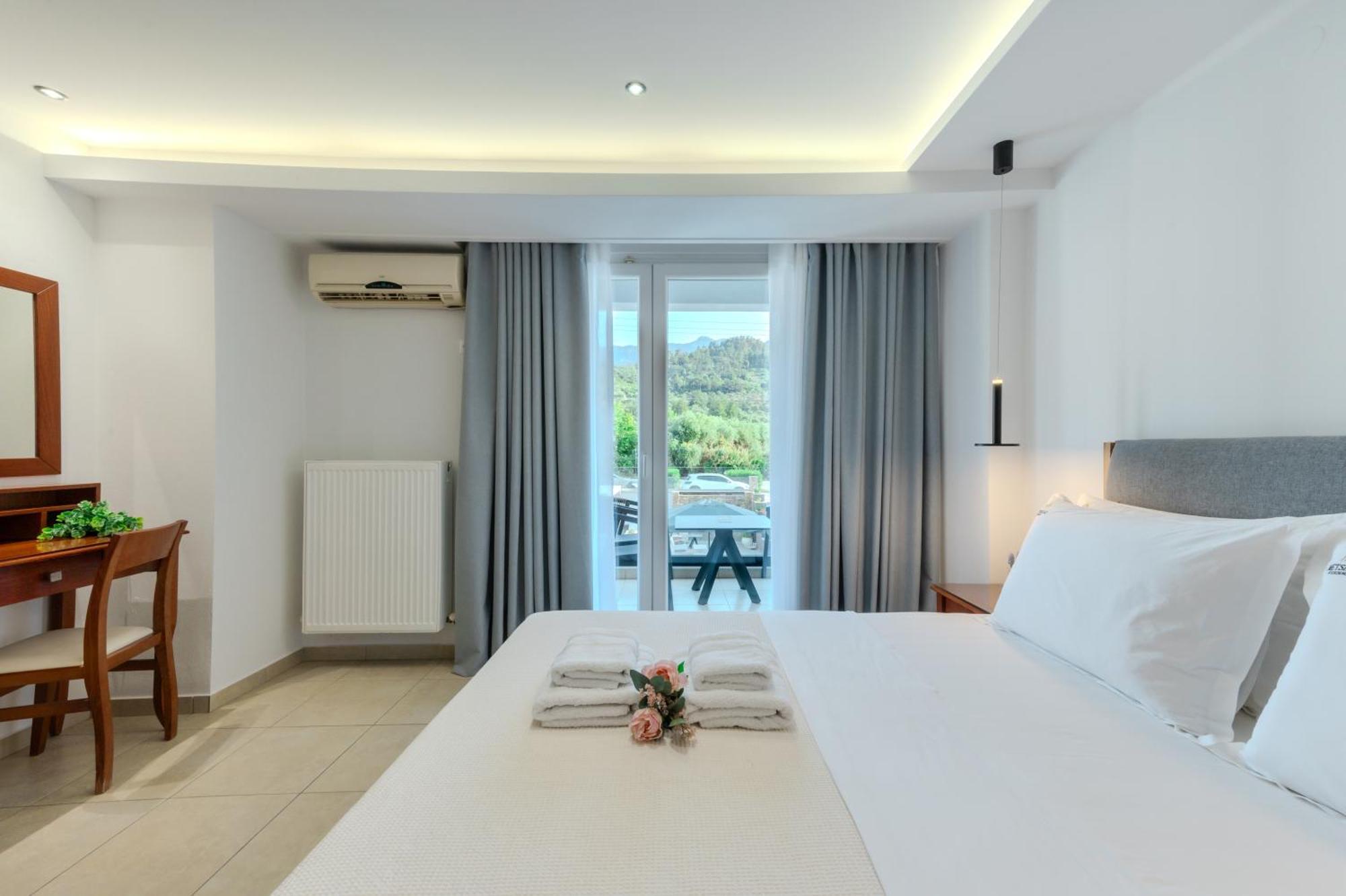 Metsikas Residence Limenas  Ngoại thất bức ảnh
